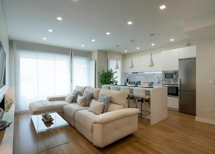 Acogedor apartamento con piscina.