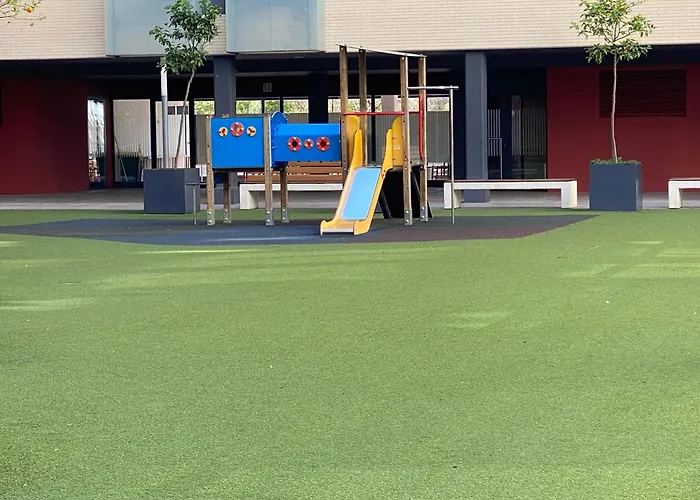 Acogedor apartamento con piscina.
